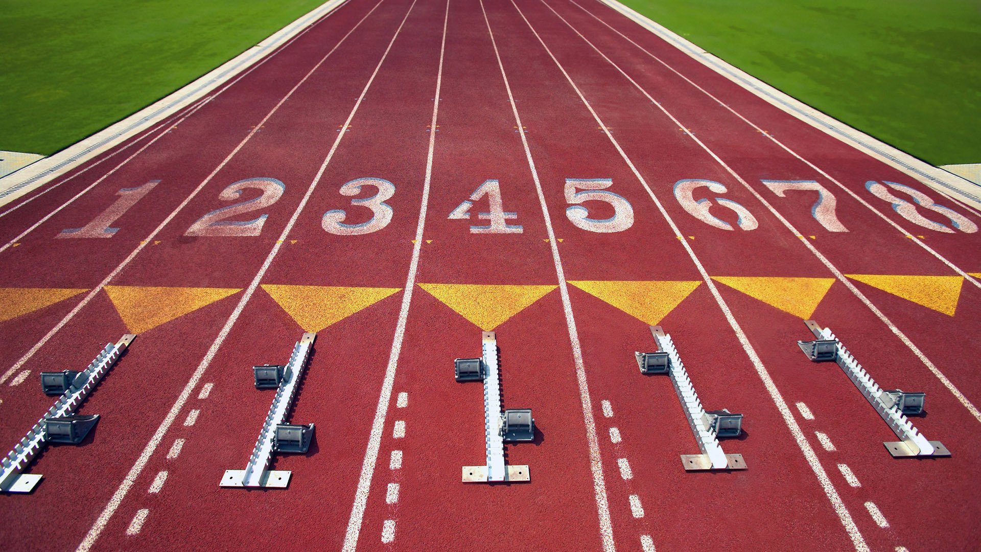 开云体育app-闪电突袭！波尔图开场5分钟连入两球，巴黎圣日耳曼防线形同虚设，闪电突袭！波尔图5分钟2球打爆大巴黎防线